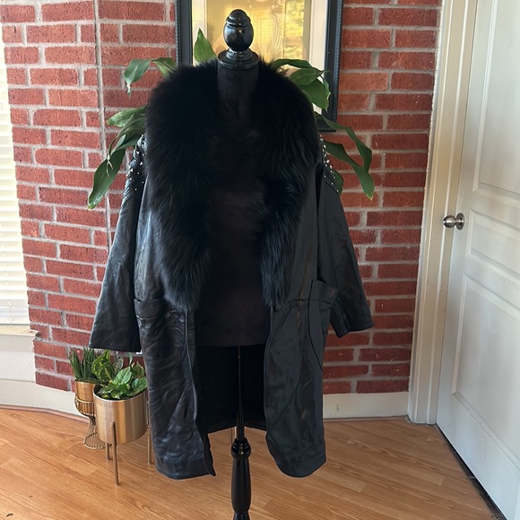 Vintage Fur and leather coat - Picture 3 of 5